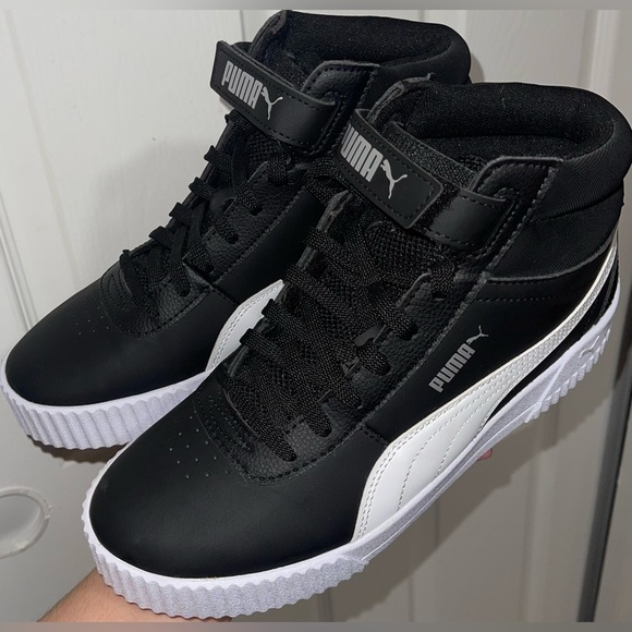 Women puma shoes 👑 - Picture 6 of 14